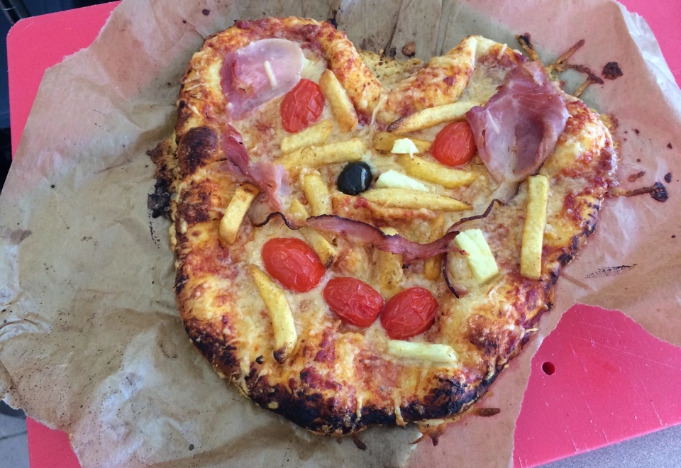 Pizzagesichter backen