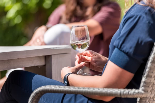 Nieuw borrel arrangement vanaf 10 volwassenen. Elke woensdag en vrijdagmiddag!